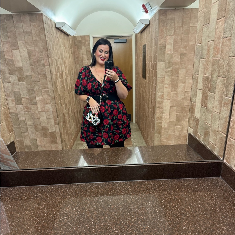 Plus size red Old Navy puff sleeve mini dress